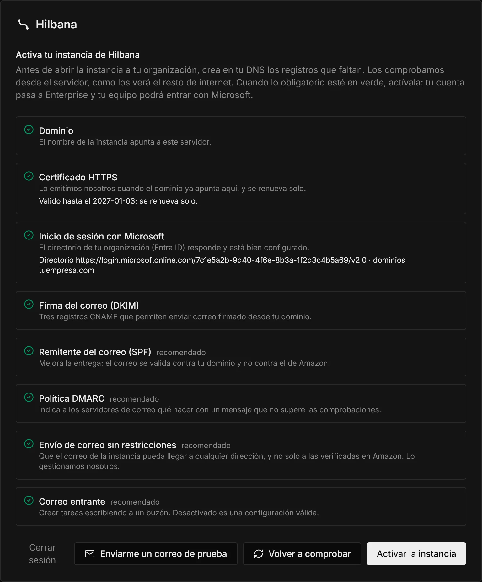 La pantalla de activación con todas las comprobaciones en verde y el botón Activar la instancia